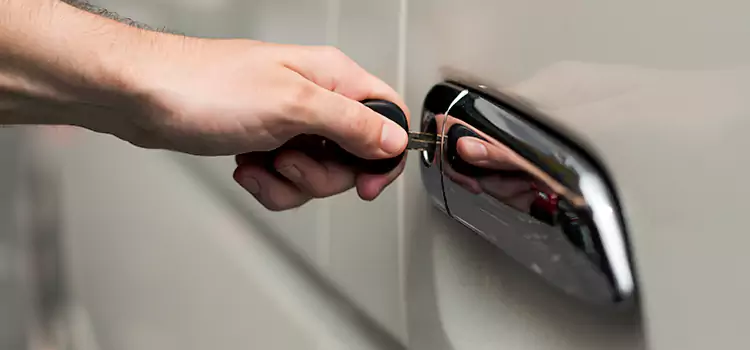 Why Choose Our Auto Locksmith Team in Suitland, MD?
